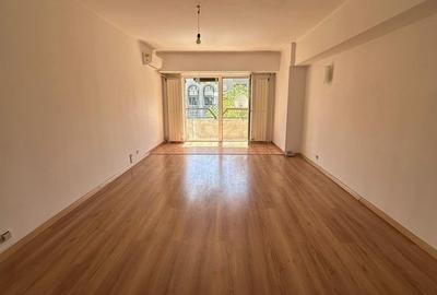 Apartament cu 4 camere în Centrul Civic - 2
