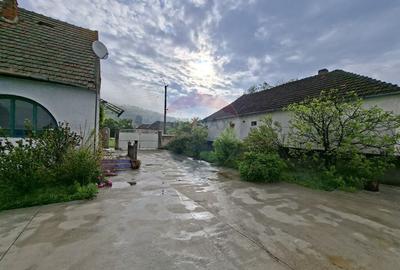 Curte 640 mp betonata in Pauli? | Acces auto + 2 spa?ii - 7