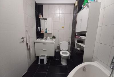 Apartament cu 2 camere în Roșu