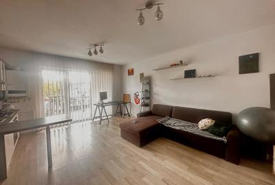 Apartament cu 2 camere semidecomandat în Semicentral