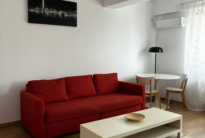 Apartament cu 3 camere decomandat, mobilat în Bucureștii Noi
