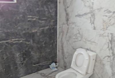 Casă individuală cu 4 camere cu Canalizare în Central - 14