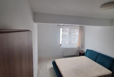 Apartament cu 2 camere decomandat în Drumul Taberei - 11