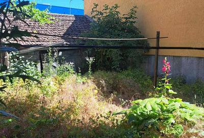 Casa de vanzare cu 2 camere , langa Liceul Economic , 110.000 euro neg - 5