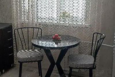 Garsonieră decomandată în Unirii - 2