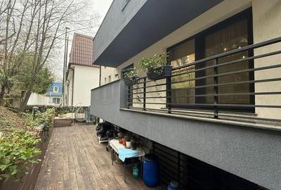 Casă individuală cu 12 camere cu Canalizare în Cotroceni - 6