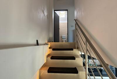 Duplex de vanzare / Gata de mutare / Teren 200 mp - 8