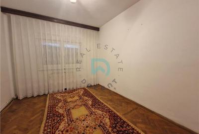 Apartament cu 3 camere decomandat, mobilat în Tractorul - 5
