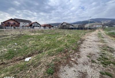 Teren de 489 mp, în Micești