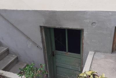 Vand casa cu 4 cam. in zona Semicentral - 4