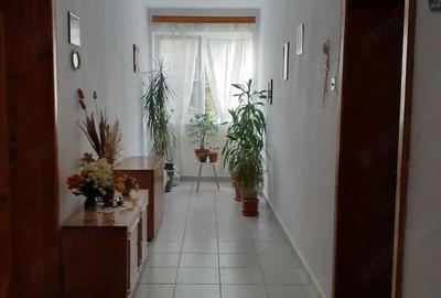 Apartament cu 2 camere decomandat în Tohanu Vechi - 3