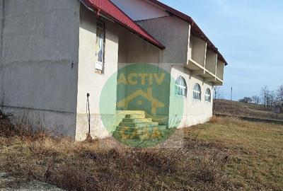 Spațiu comercial, de 750 mp, în Central - 2