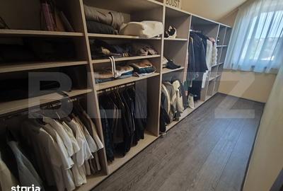 Casă cu 6 camere cu Teren 900 Mp în Sânmartin