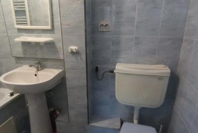 Inchiriez garsoniera Gara, langa Lidl ?i Penny, - 2