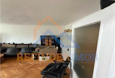 Oferta Garsoniera zona Politehnica, bloc 1978 - 1
