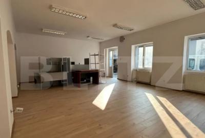 Apartament cu 3 camere decomandat în Ultracentral - 2