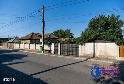 Casă cu 4 camere cu Teren 923 Mp în Niculițel - 8