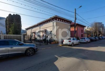 Spațiu comercial, de 146 mp, în Central - 14