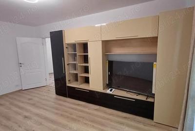 Apartament cu 3 camere decomandat în Târgu Cucu - 2