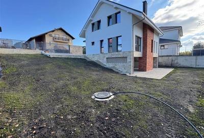 Casa Individuala Subsol+Parter+Etaj  situata in Chinteni! - 9