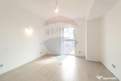 Apartament cu 3 camere semidecomandat în Dămăroaia - 8