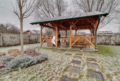 Apartament cu 3 camere decomandat în Sisești - 25