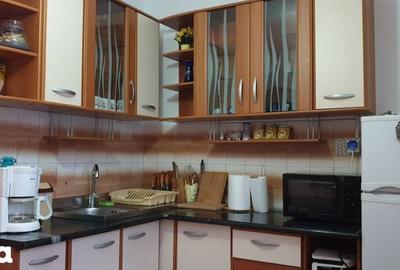 Apartament cu 3 camere decomandat în Central - 2