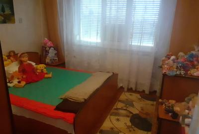 Apartament cu 4 camere semidecomandat în Hipodrom - 3
