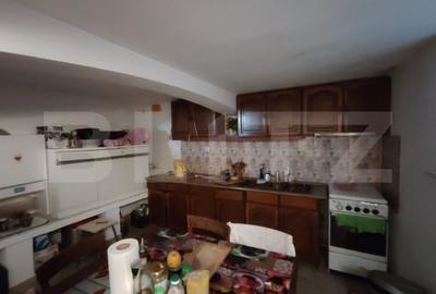 Proprietate in zona Parcului N Romanescu, casa batraneasca si teren de 347 mp - 3