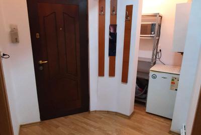 Garsonieră decomandată în Deve - 5