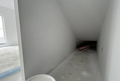 Duplex, 4 camere, 120mp utili, la asfalt, toate utilitatile - in Urseni - 20