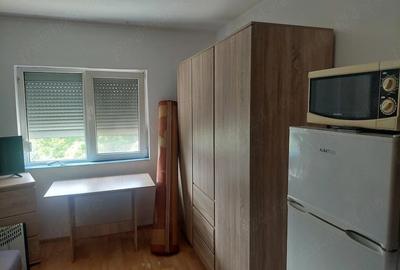 Garsonieră nedecomandată în Micro 16 - 9