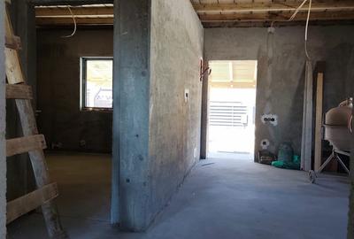 Casă cu 3 camere cu Teren 358 Mp în Central - 1