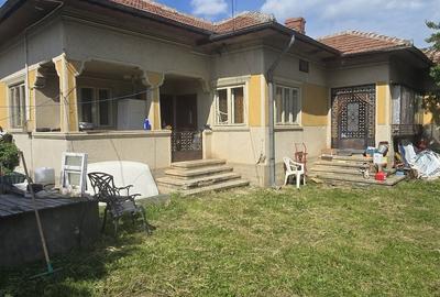 Casă cu 3 camere în Homorâciu - 8