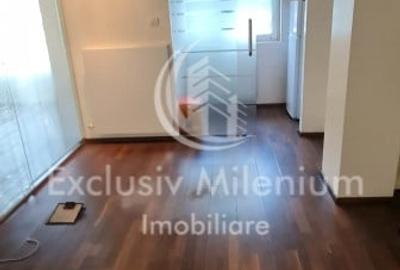 Birou, de 62 mp, în P-ța Victoriei - 6