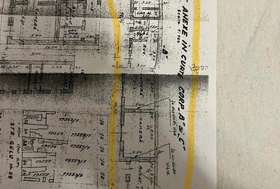 Casă cu 4 camere în Central - 1