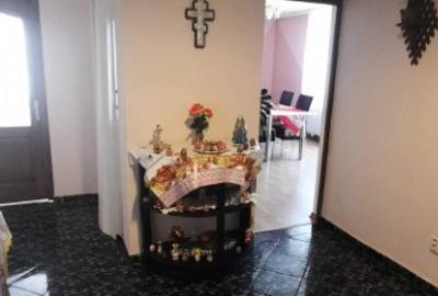 Apartament cu 4 camere decomandat în Moftin - 1
