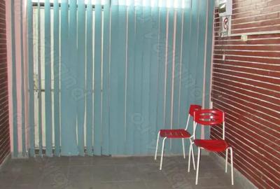 Spațiu comercial, de 37 mp, în Central