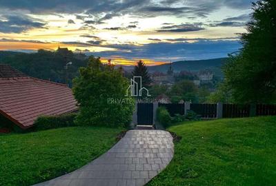 Casa cu vedere la cetate, Sighisoara, Mures - 1