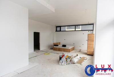 Spațiu comercial, de 120 mp, în E3