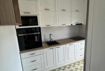 Apartament cu 3 camere semidecomandat în Dumbrăvița - 4