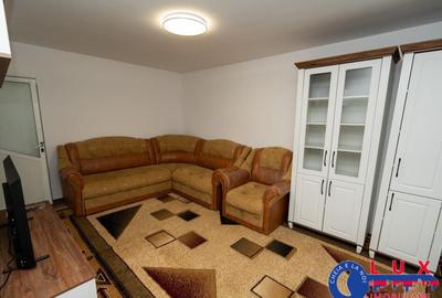 Apartament cu 3 camere decomandat în C5 - 16