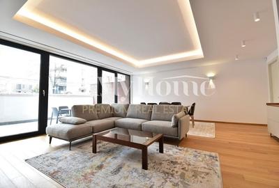 Apartament cu 3 camere decomandat, mobilat în Primăverii
