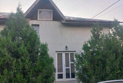 Casă în Săcueni - 10