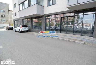 Spațiu comercial, de 377 mp, în Central - 6