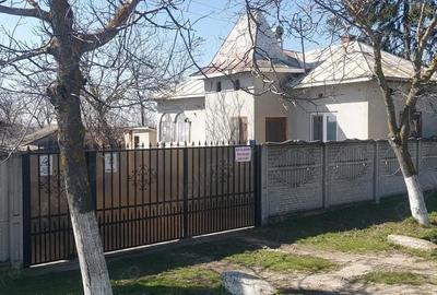 Casă cu 2 camere cu Teren 545 Mp în Zănoaga - 1