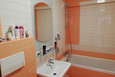 Apartament cu 3 camere semidecomandat în Decebal - 4