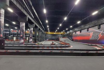 Spațiu industrial, de 5,000 mp, în Titan - 4