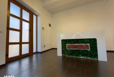 Casă cu 4 camere cu Teren 77 Mp în Drumul Sării - 12