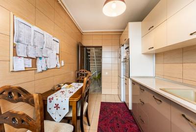 Apartament cu 3 camere, mobilat în Central - 12